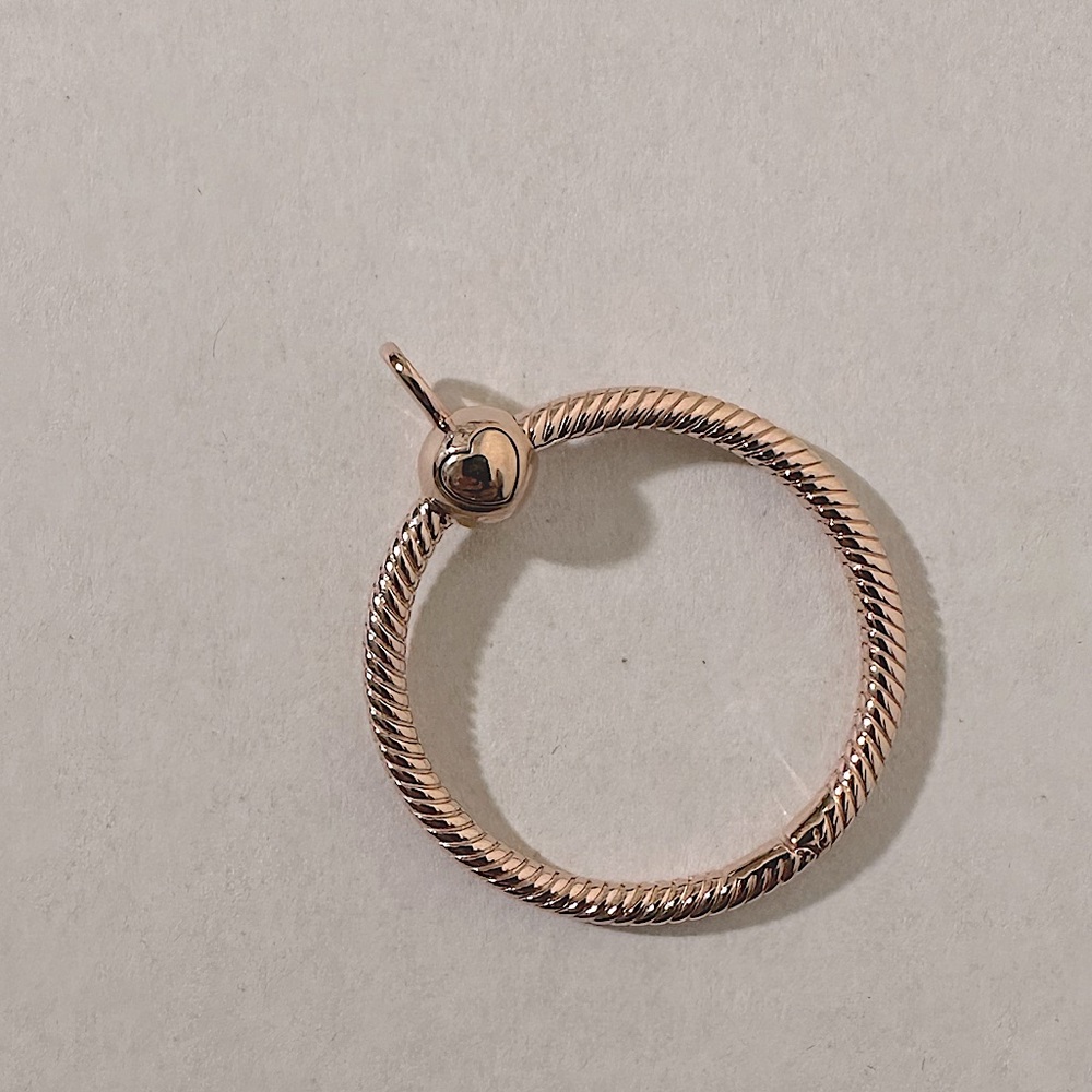 PANDORA | Moments Rose Gold Medium O Pendant | NWT - Picture 6 of 11